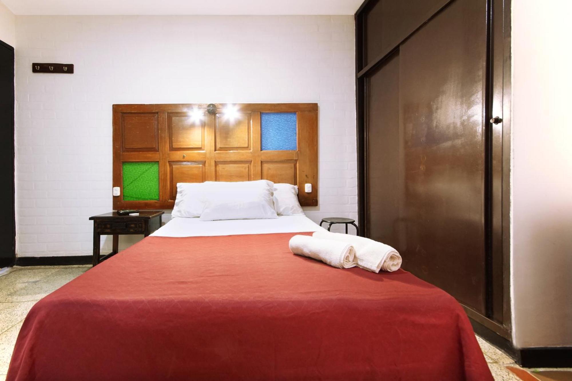 Ding-Dong Hostel 卡利 外观 照片