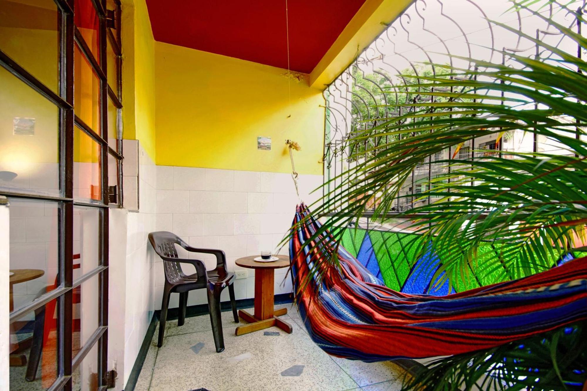 Ding-Dong Hostel 卡利 外观 照片